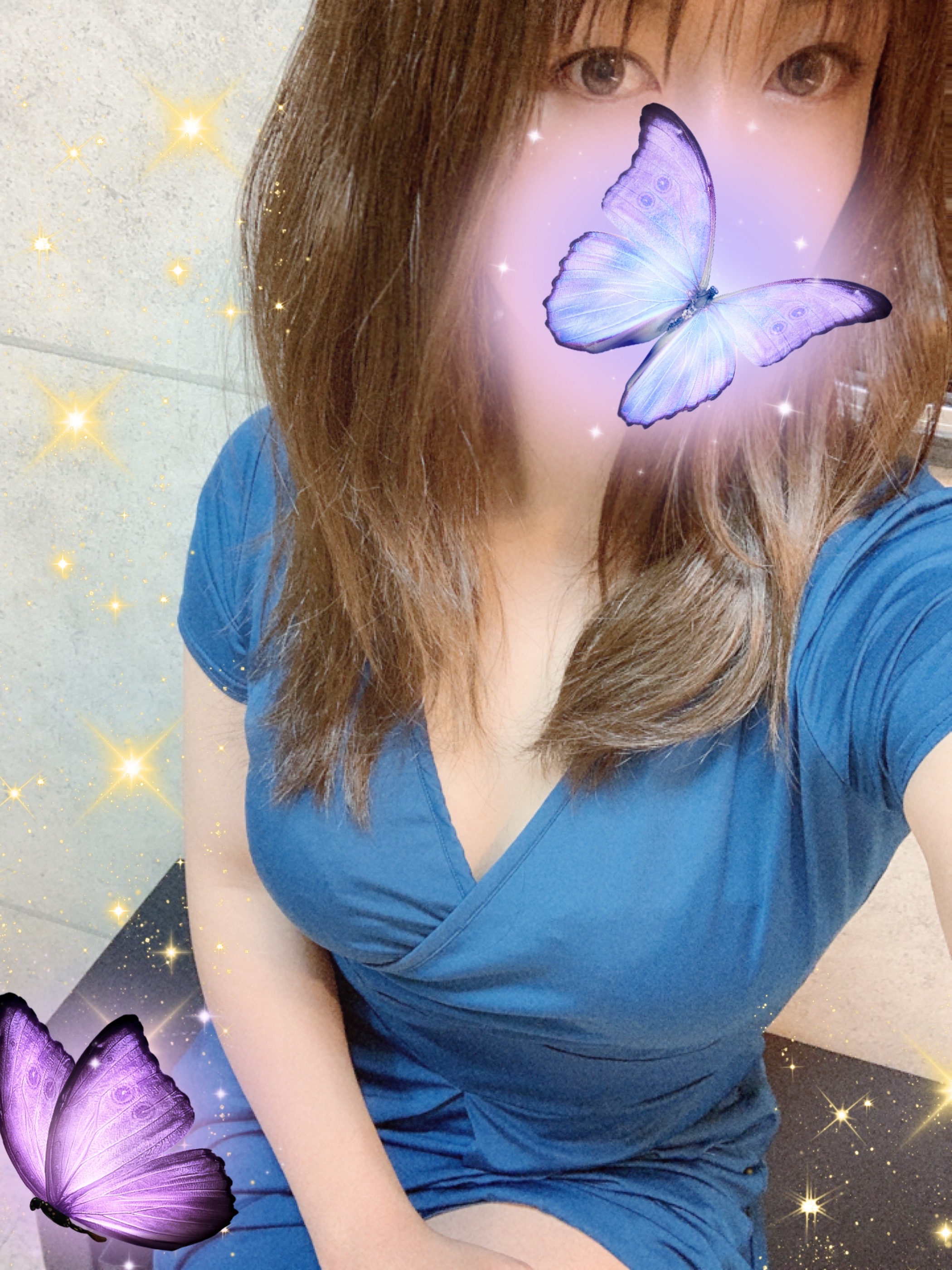 望月まこ