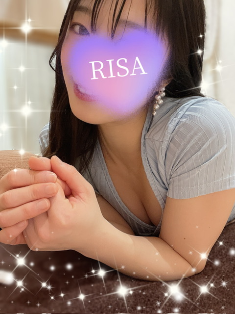 滝川りさ