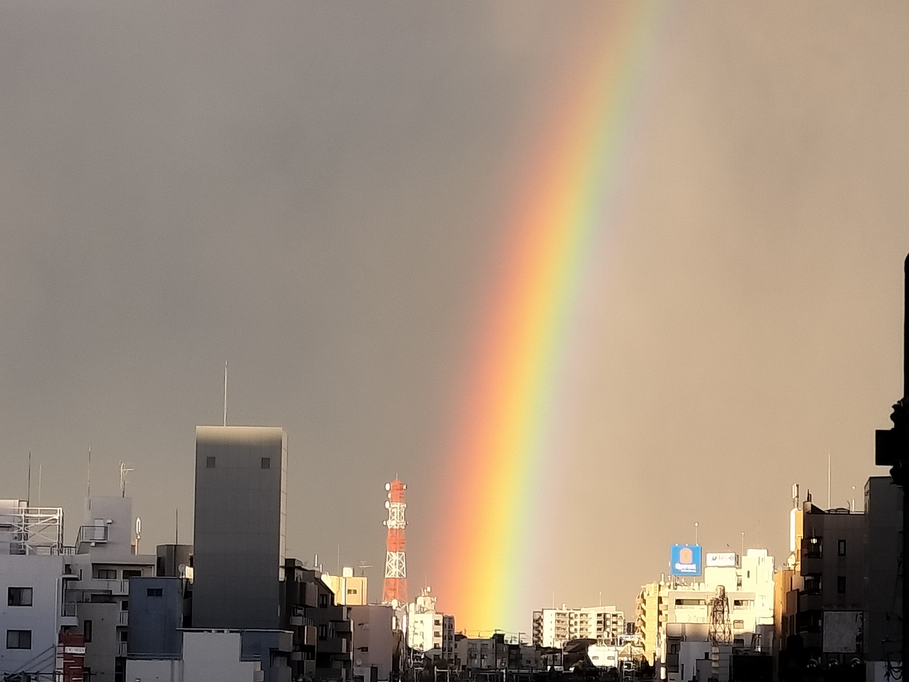小泉まなみ