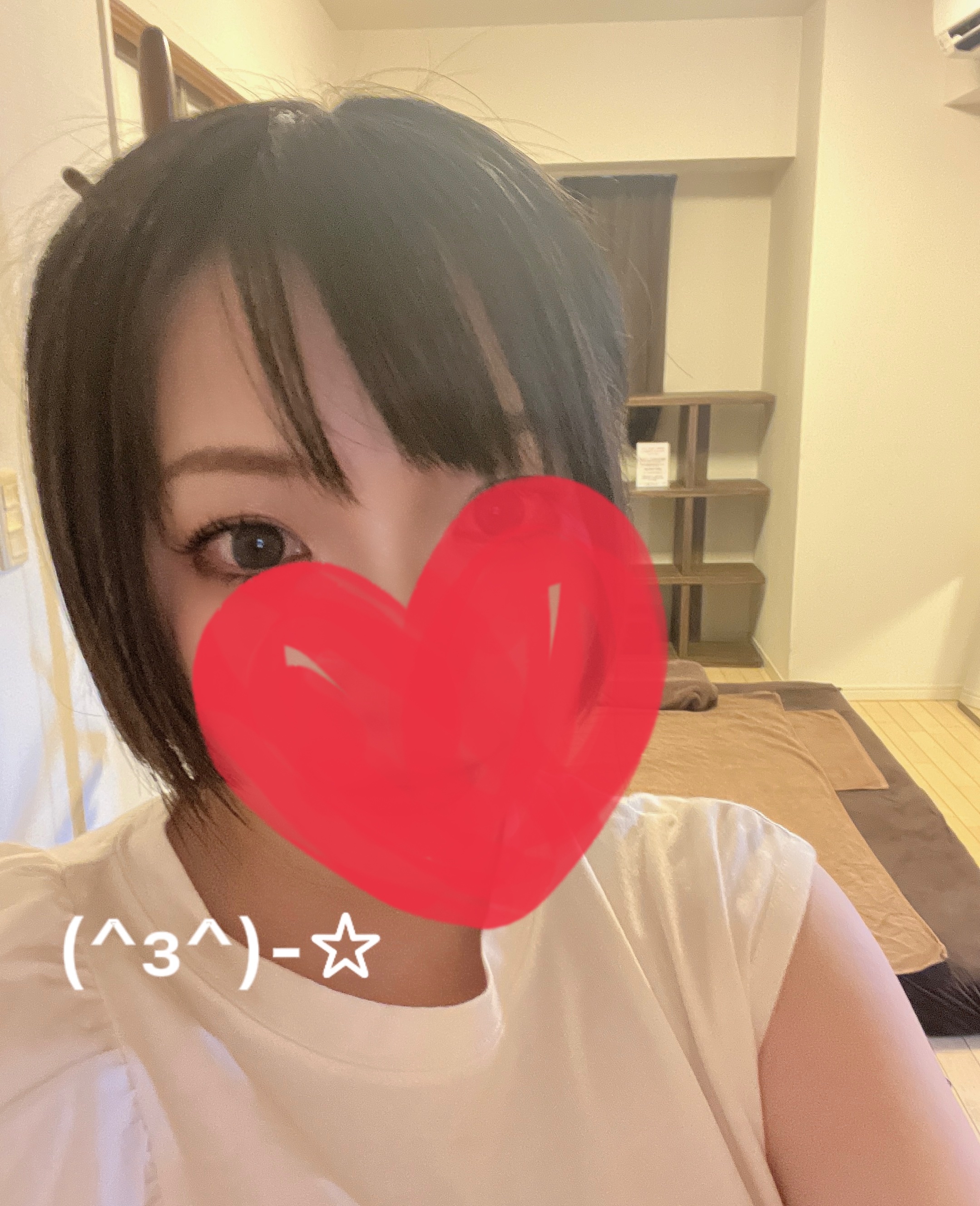 森ひなつ