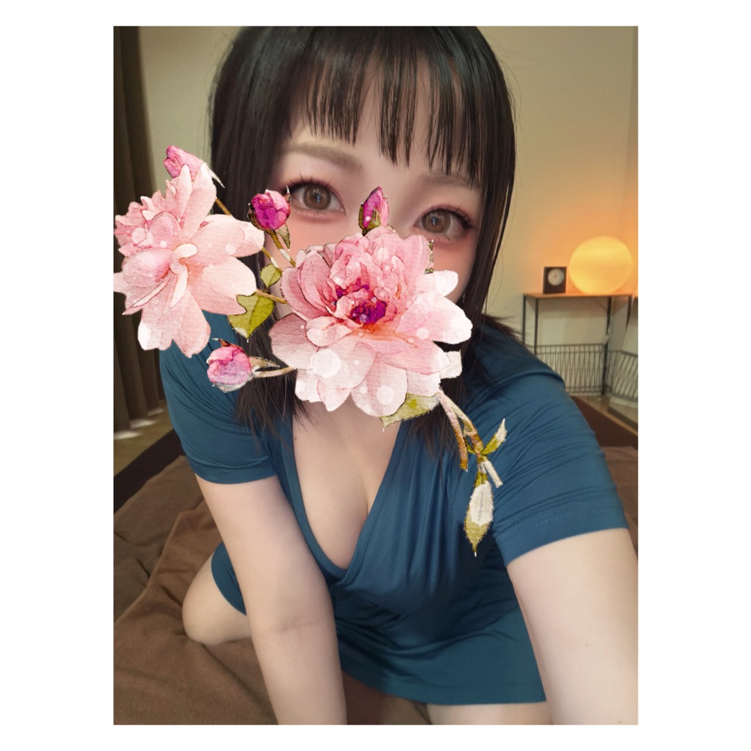 森ひなつ