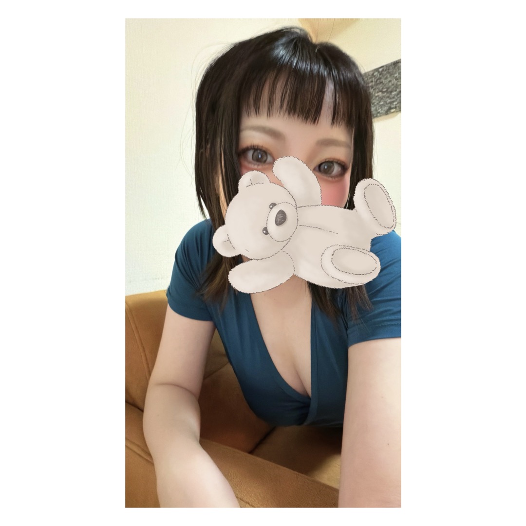 森ひなつ