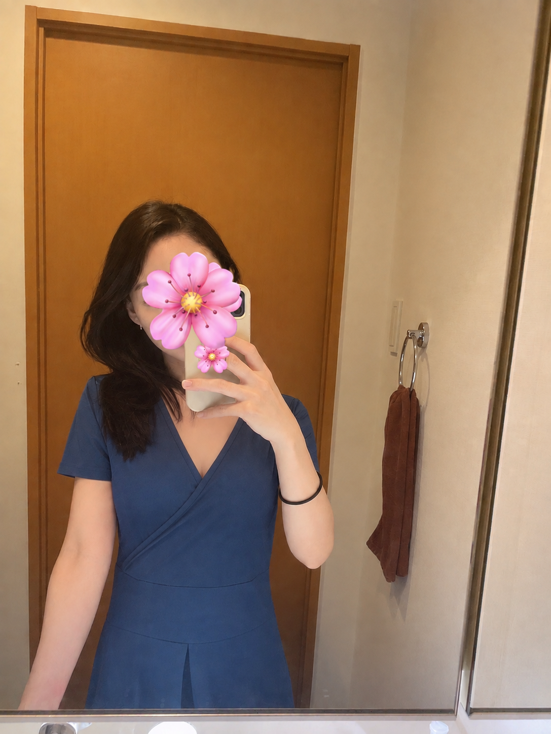 綾瀬めい