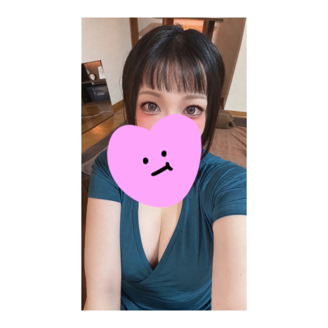 森ひなつ
